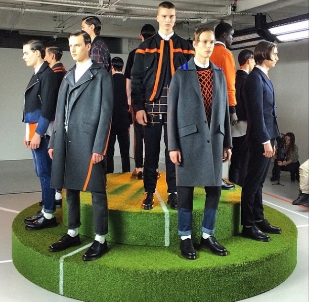 Multi Tiered Revolve - Male Models on revolving stage